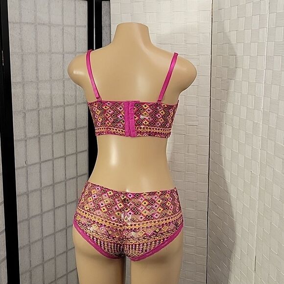 BRAND NEW BLACK FUCHSIA BY SECRET LACE LLC MULTI-COLOR PANTIE & BRA  LACE SET - Picture 5 of 10